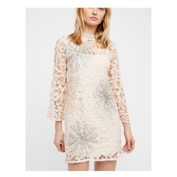 Free People The North Star Dress White Cream Starburst Lace Dress NWOT - Picture 1 of 16